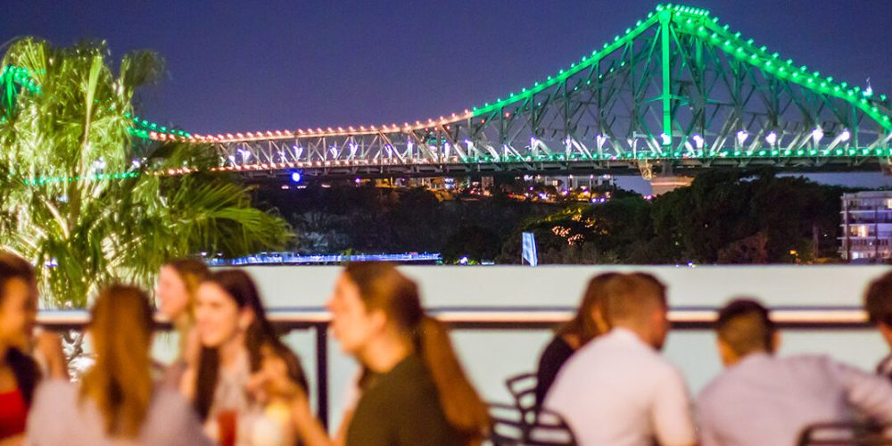 Bar-Venue-Cocktails-Riverside-Waterfront-Restaurant-Views-In-Brisbane-CBD-Functions-After-Work-Drinks-City-header19-1290x540