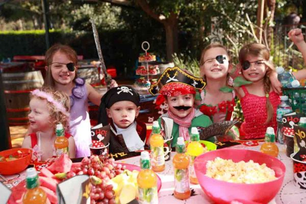 Kids-Parties-Mini-Golf-Putt-Putt-Party-Northern-Beaches-Sydney-Pittwater-Golf-Centre-lowres